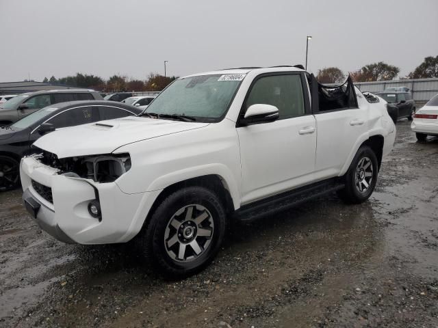 2023 Toyota 4runner SE