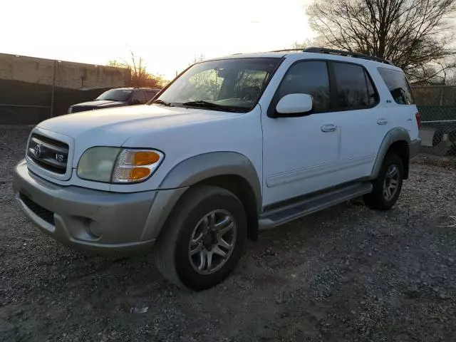 2004 Toyota Sequoia SR5