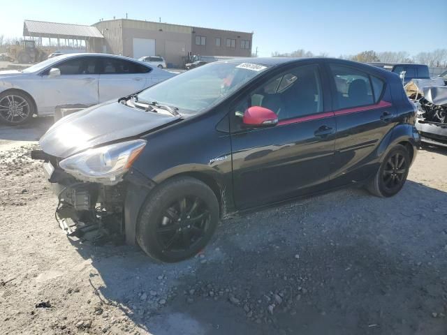 2016 Toyota Prius C