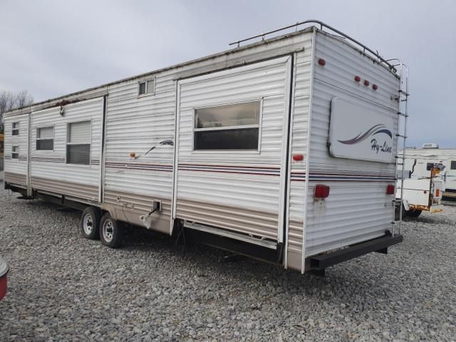 2005 Hyper Lite Trailer