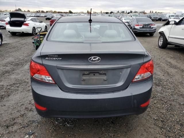 2012 Hyundai Accent GLS