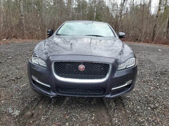 2016 Jaguar XJ