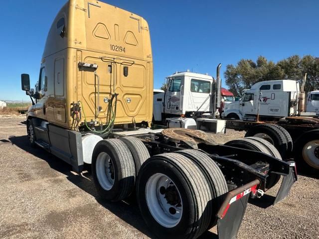 2017 Freightliner Cascadia 125