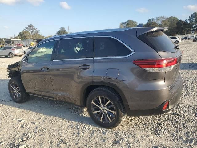 2018 Toyota Highlander SE