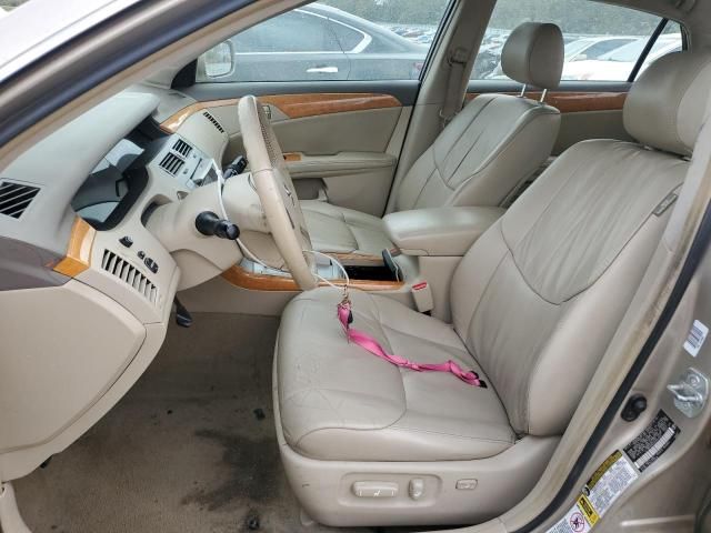 2005 Toyota Avalon XL