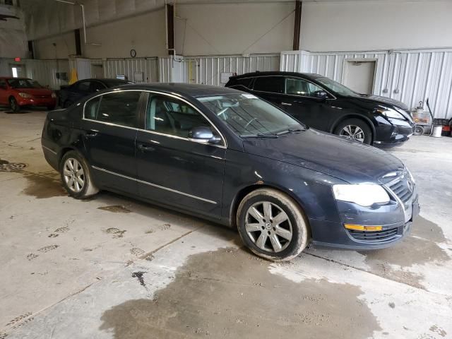 2006 Volkswagen Passat 2.0T Luxury