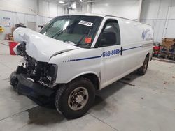 Camiones salvage a la venta en subasta: 2015 Chevrolet Express G3500