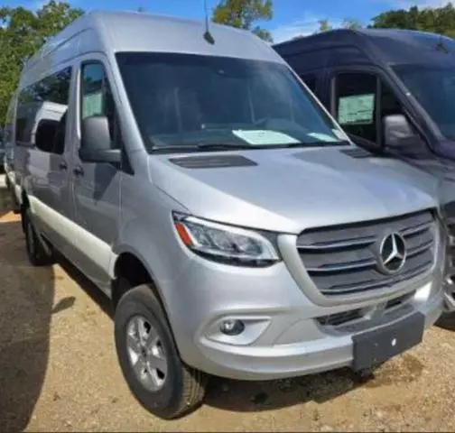 2023 Mercedes-Benz Sprinter 2500