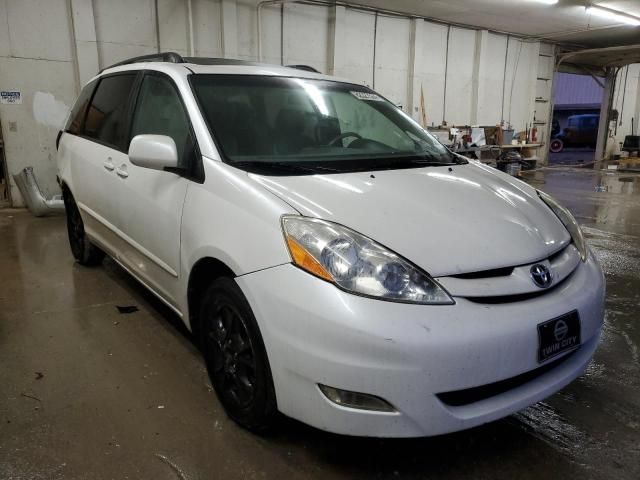 2006 Toyota Sienna XLE