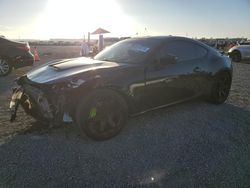 Carros salvage sin ofertas aún a la venta en subasta: 2015 Scion FR-S