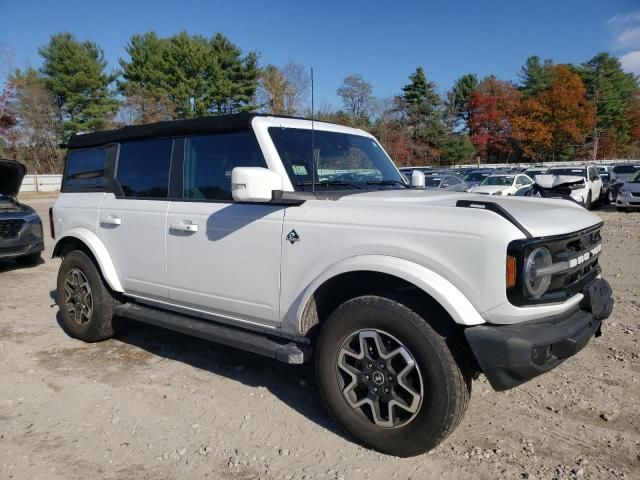 2022 Ford Bronco Base