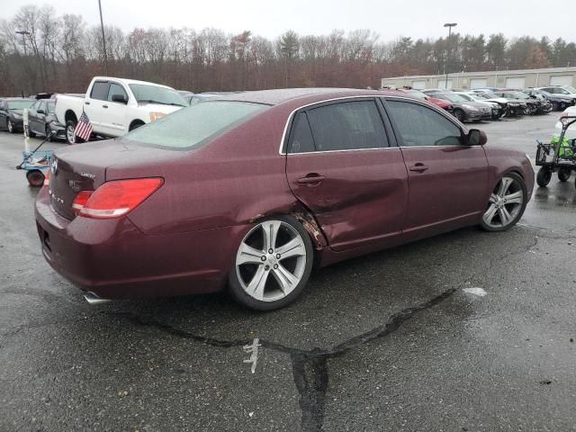 2005 Toyota Avalon XL