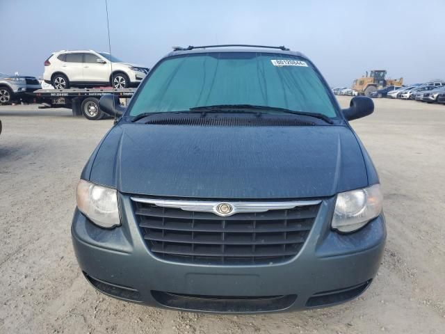 2006 Chrysler Town & Country Touring