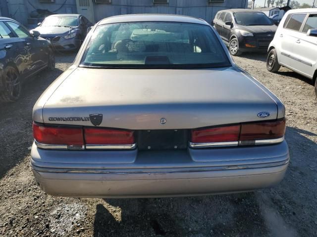 1995 Ford Crown Victoria LX