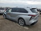 2022 Toyota Sienna Limited