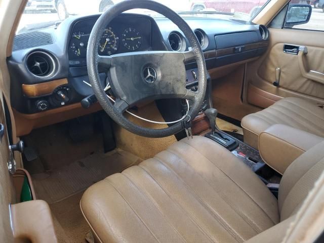 1982 Mercedes-Benz 240 D