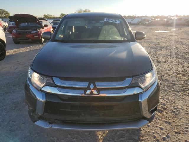 2016 Mitsubishi Outlander SE