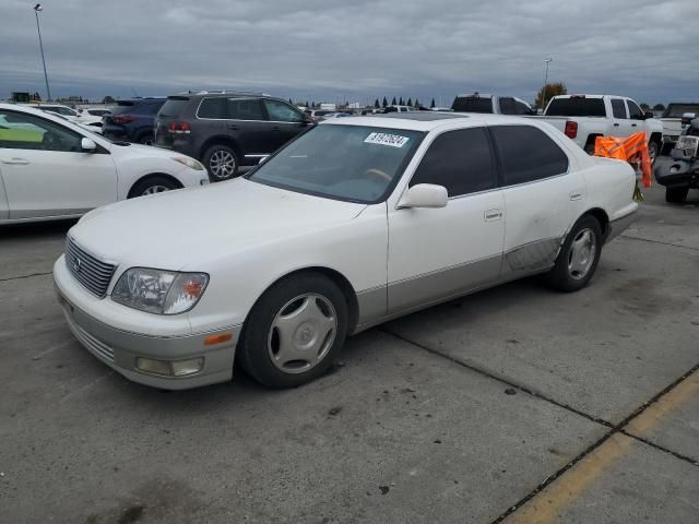 1998 Lexus LS 400