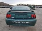 2000 Ford Mustang