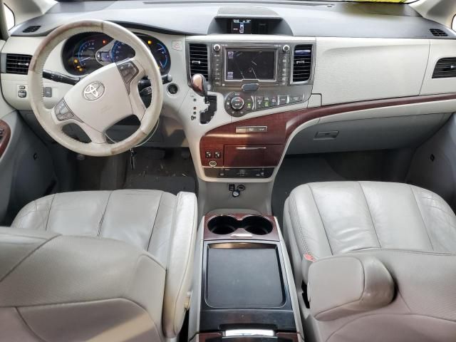 2011 Toyota Sienna XLE