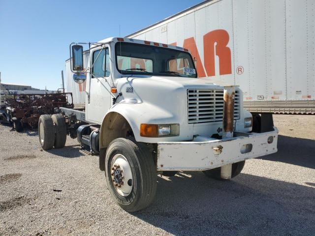 2002 International 4000 4800