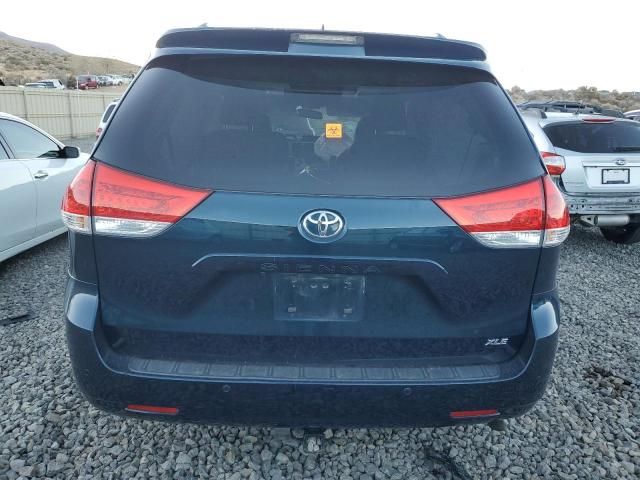 2012 Toyota Sienna XLE