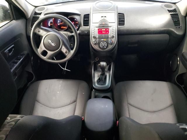 2011 KIA Soul +