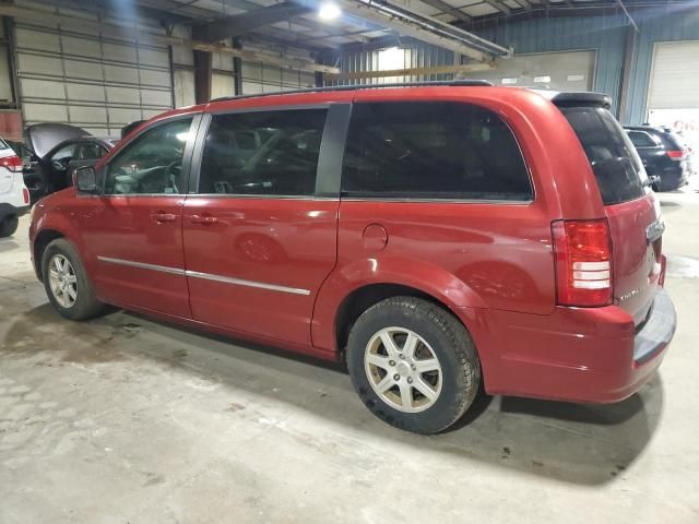 2010 Chrysler Town & Country Touring