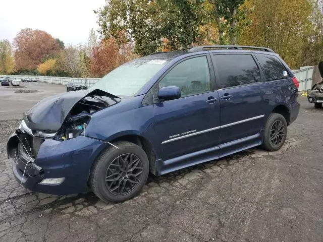 2006 Toyota Sienna XLE