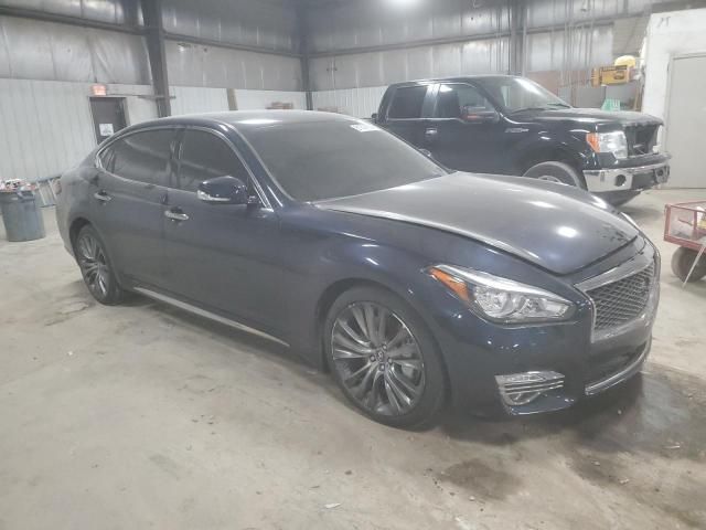 2017 Infiniti Q70 3.7