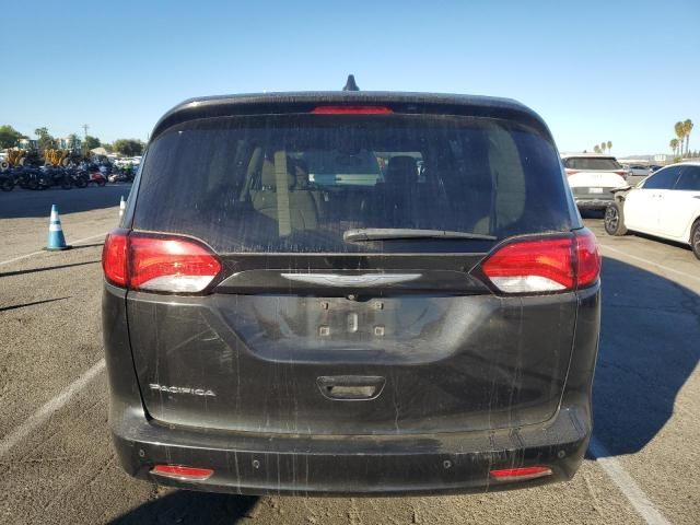 2017 Chrysler Pacifica LX