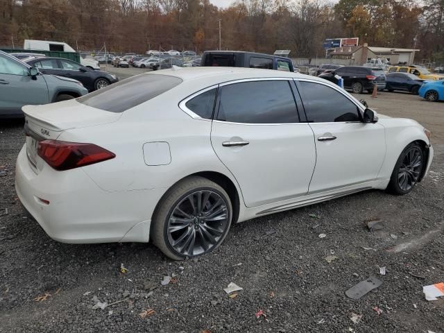 2017 Infiniti Q70 3.7