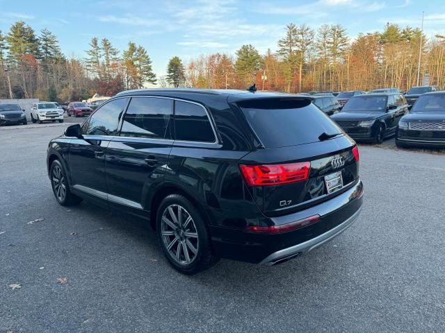 2017 Audi Q7 Premium Plus