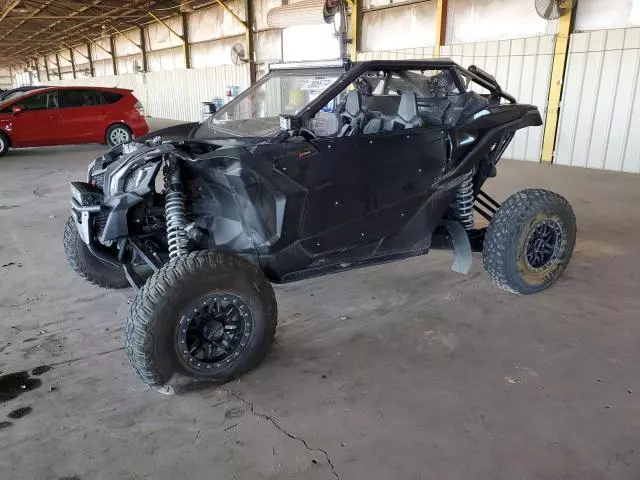 2017 Can-Am Maverick X3 X RS Turbo R