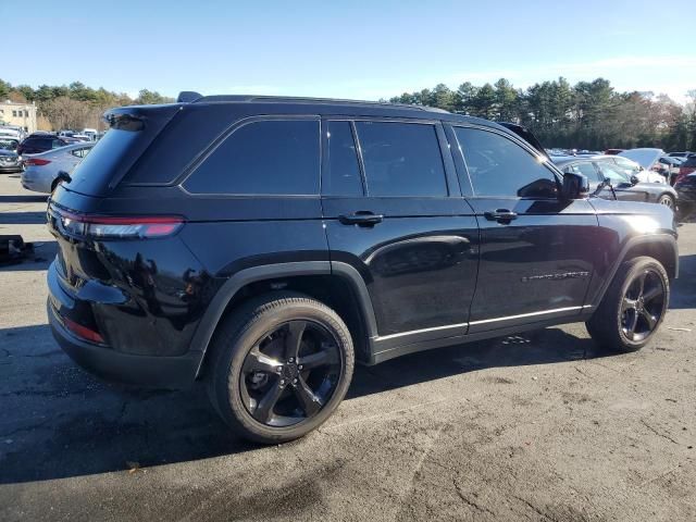 2024 Jeep Grand Cherokee Laredo