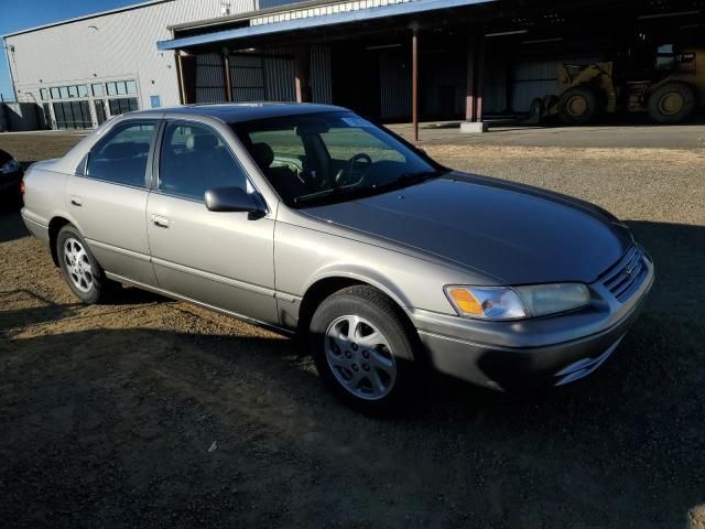 1998 Toyota Camry LE