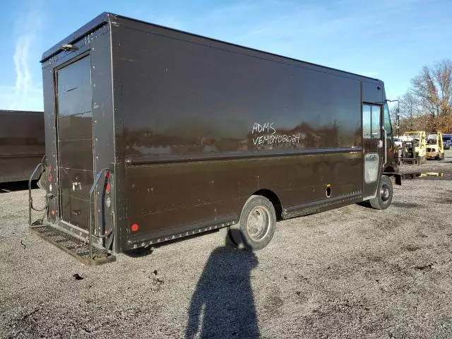 2009 Freightliner Chassis M Line WALK-IN Van