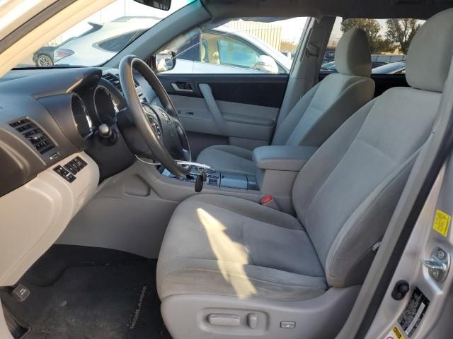 2011 Toyota Highlander Base