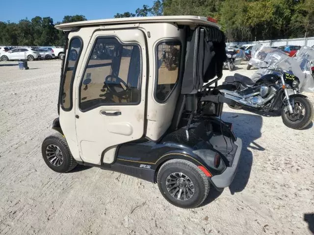 2013 Yamaha Golf Cart