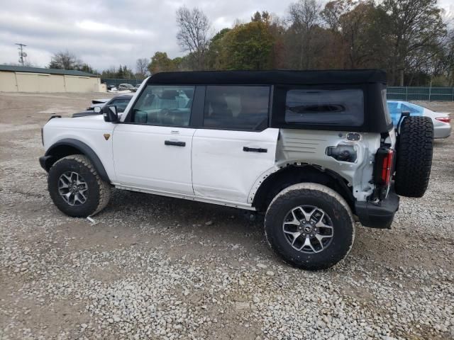 2023 Ford Bronco Base