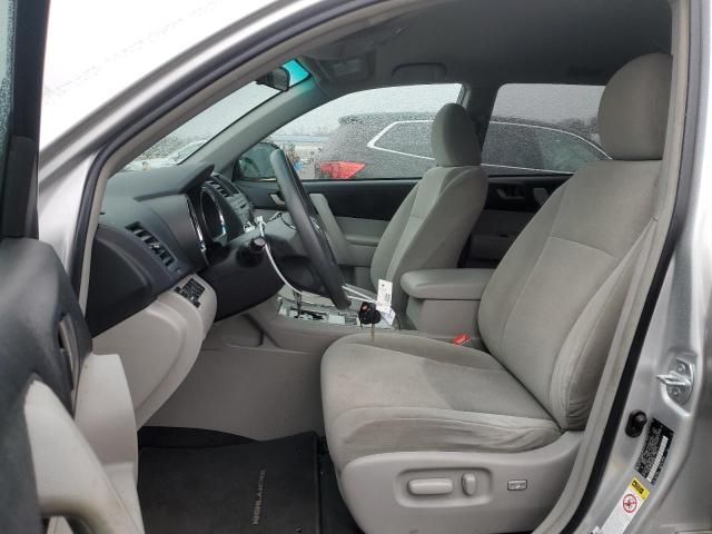 2011 Toyota Highlander Base