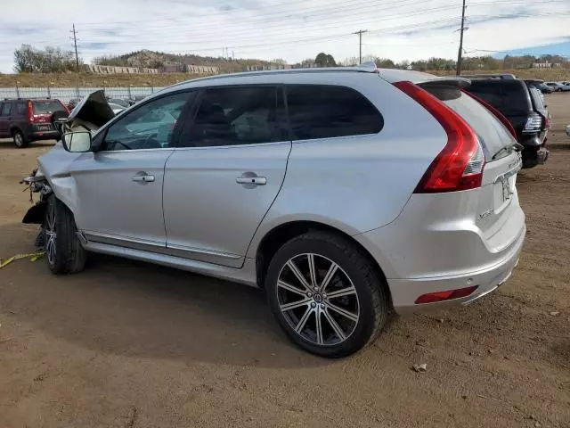 2016 Volvo XC60 T5 Platinum