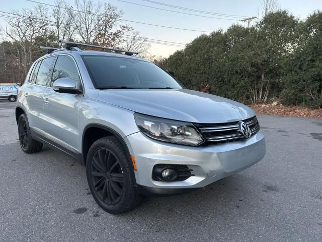 2016 Volkswagen Tiguan S