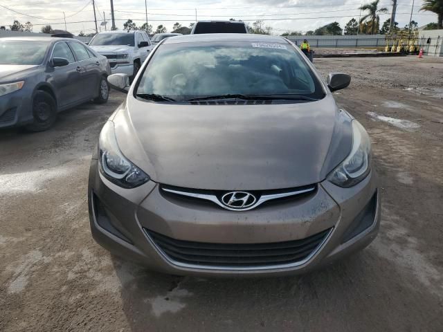 2014 Hyundai Elantra SE