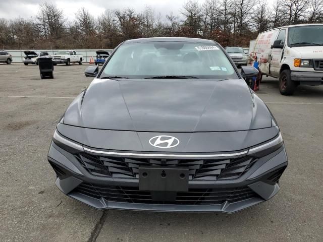 2024 Hyundai Elantra Limited