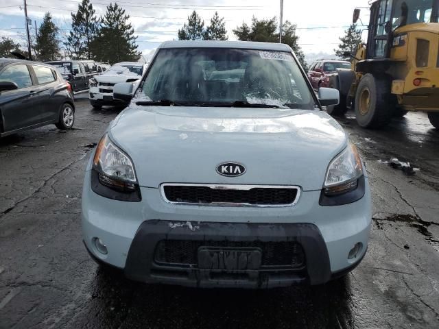 2010 KIA Soul +