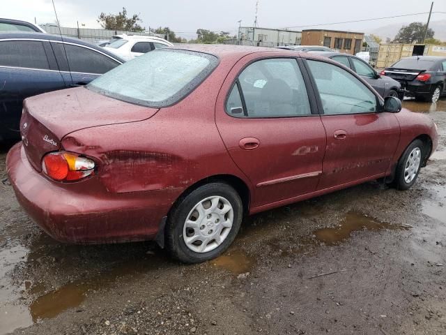 1999 Hyundai Elantra Base