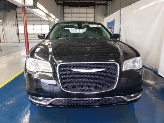 2021 Chrysler 300 Touring