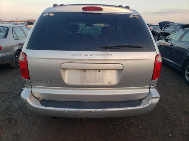 2005 Dodge Grand Caravan SE