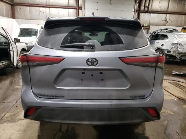 2022 Toyota Highlander XLE